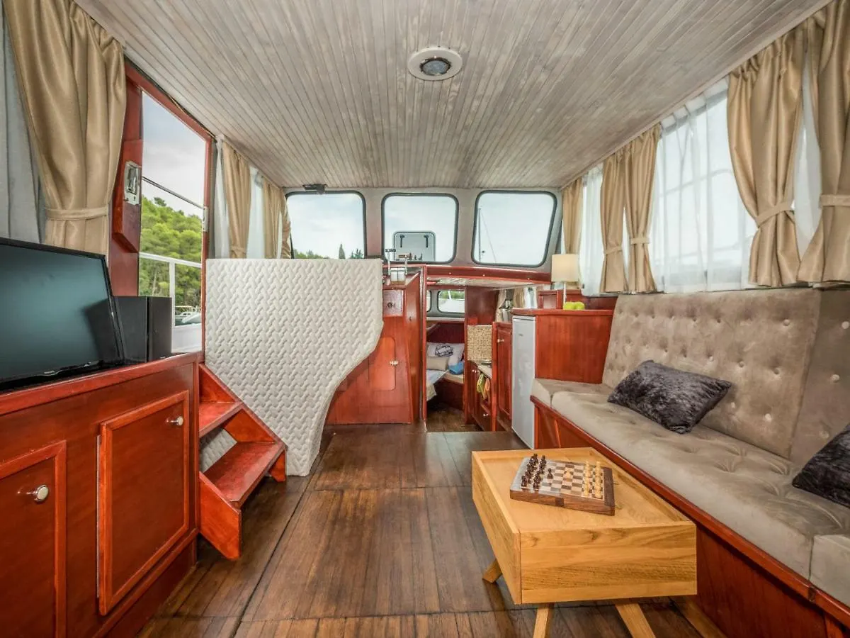 Holiday Home Santa Lucia By Interhome Koromačno